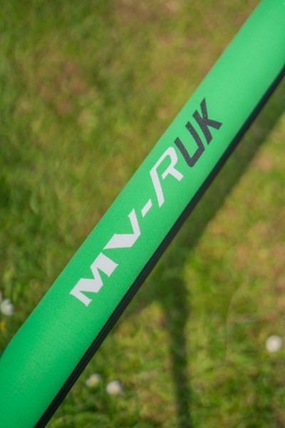 MV-R UK POLE ROLLER